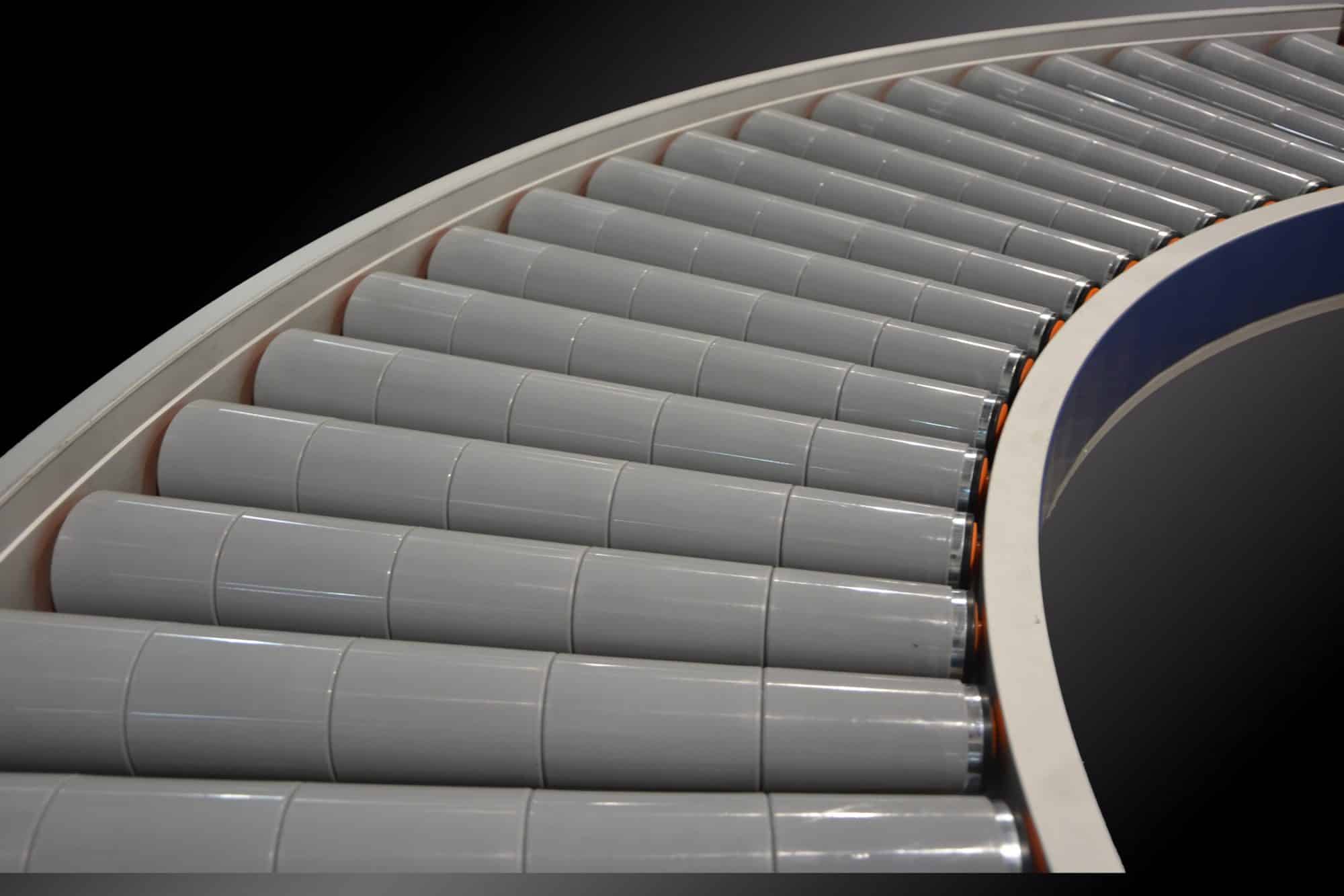 RCB roller conveyors can easily curve, optimizing your space.