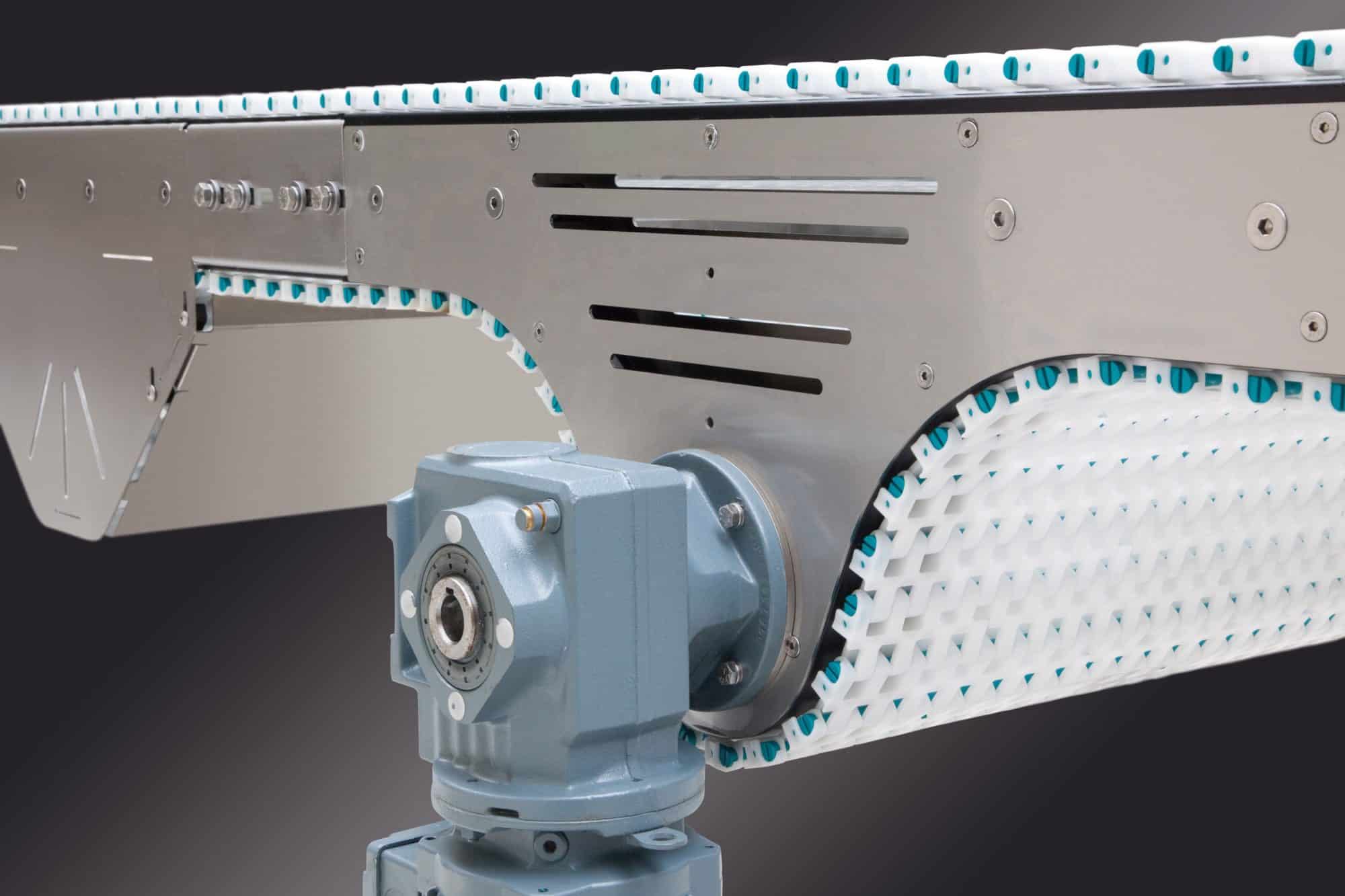 Detailed photo of the table our EMBS chain conveyors rest upon.